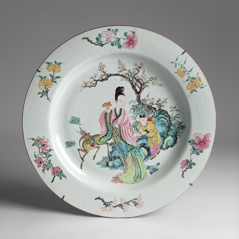 FINE LARGE FAMILLE ROSE ‘MAGU’ CHARGER QING DYNASTY, YONGZHENG PERIOD, CIRCA 1730 清雍正 粉彩麻姑獻壽圖大盤